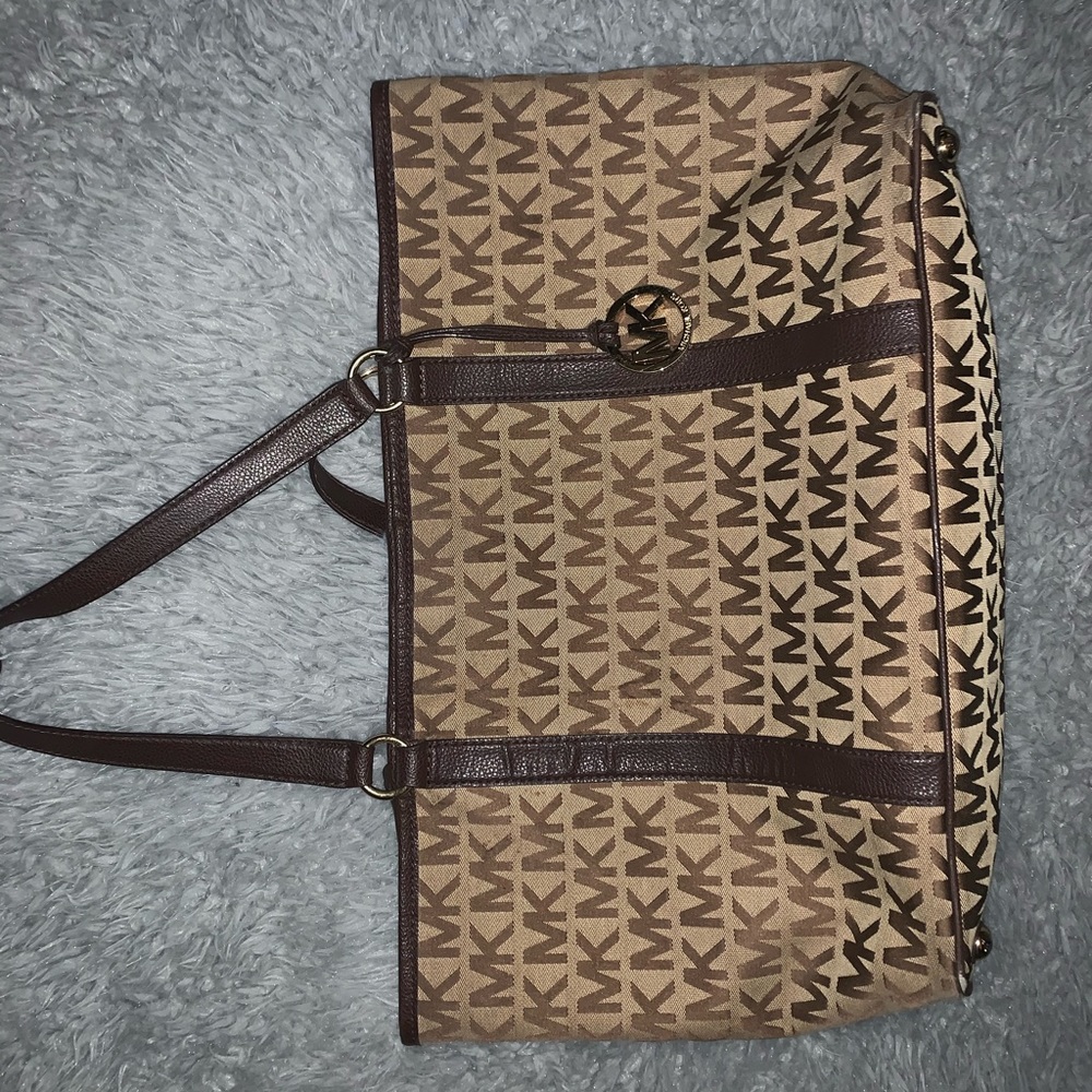 XL Michael Kors Bag